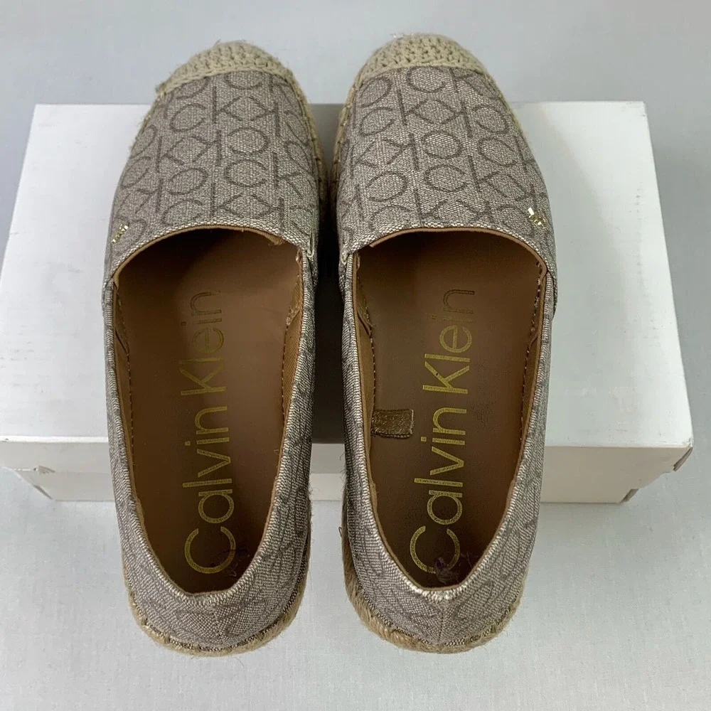 Calvin Klein Womens KC Popular Espadrille Natural Monogram Slip-On Shoes Sz 8.5M